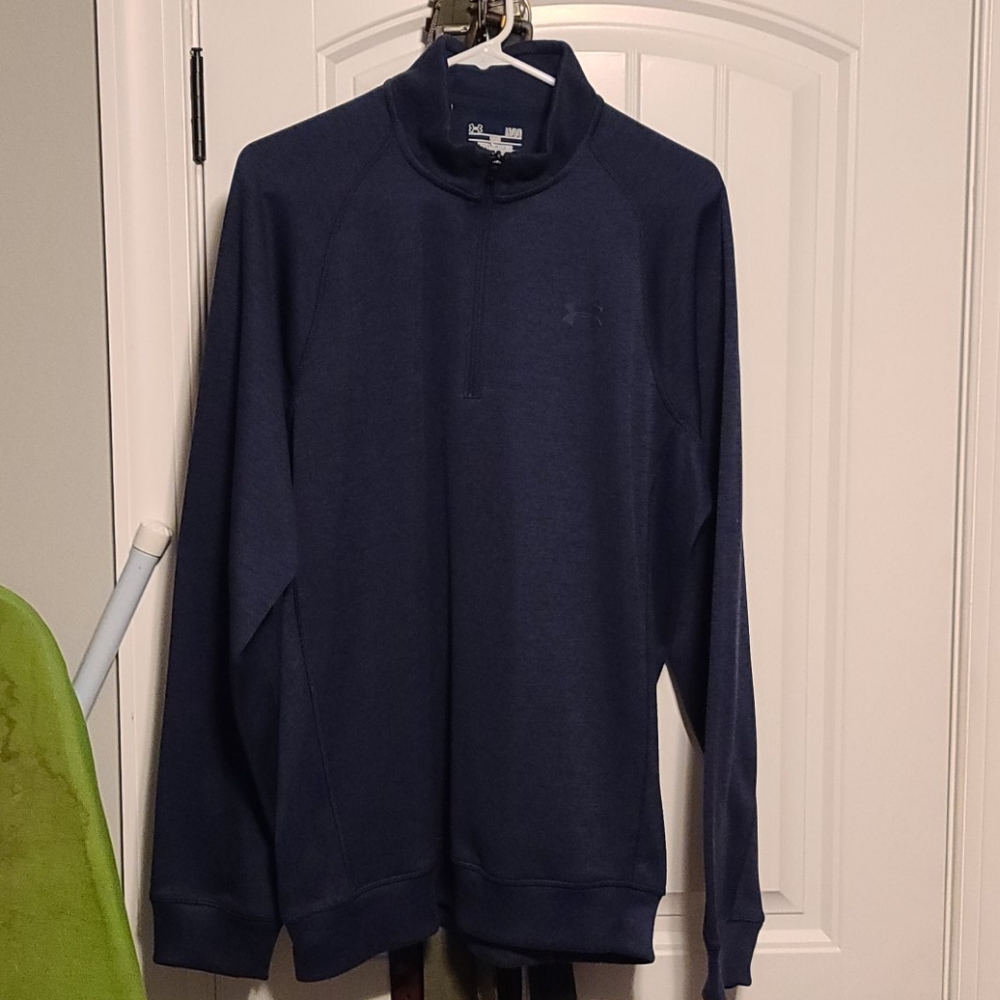 Under Armour 1/4 zip sweatshirt
